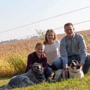 Meet your Posher, Jeni